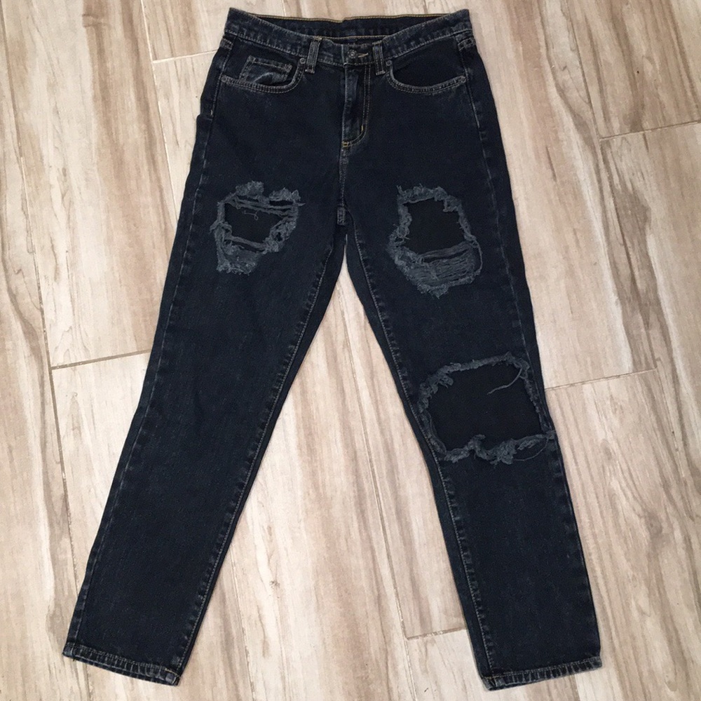 ✨ Carmar distressed boyfriend Jeans ✨
